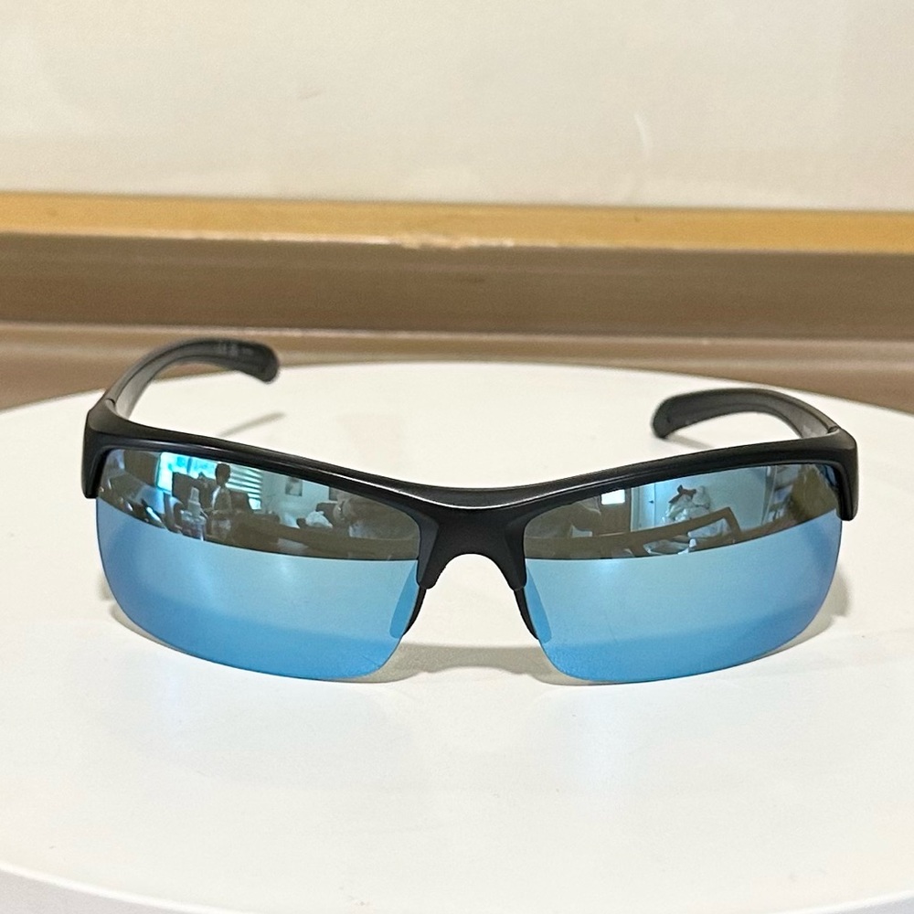 🕶️ KOBIE🕶️ Wharf Satin Black Polarized Sunglasses - Picture 2 of 16